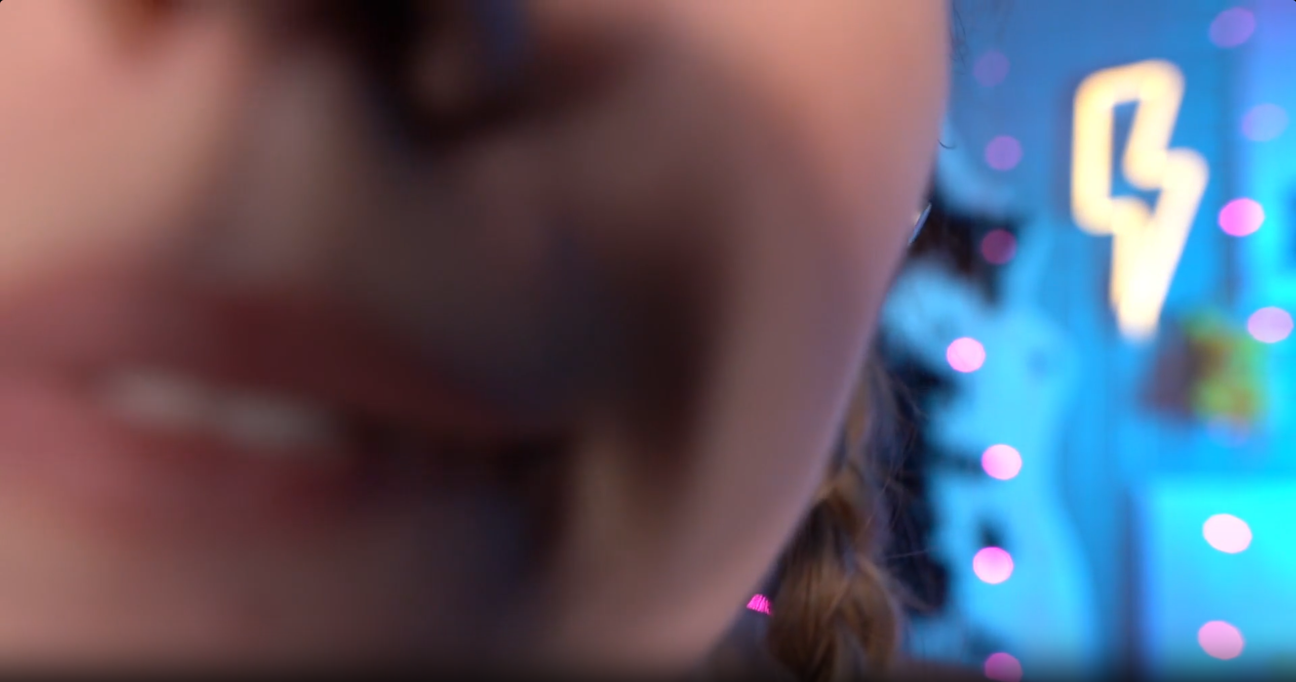 LensLicking ASMR [ MOOD ]