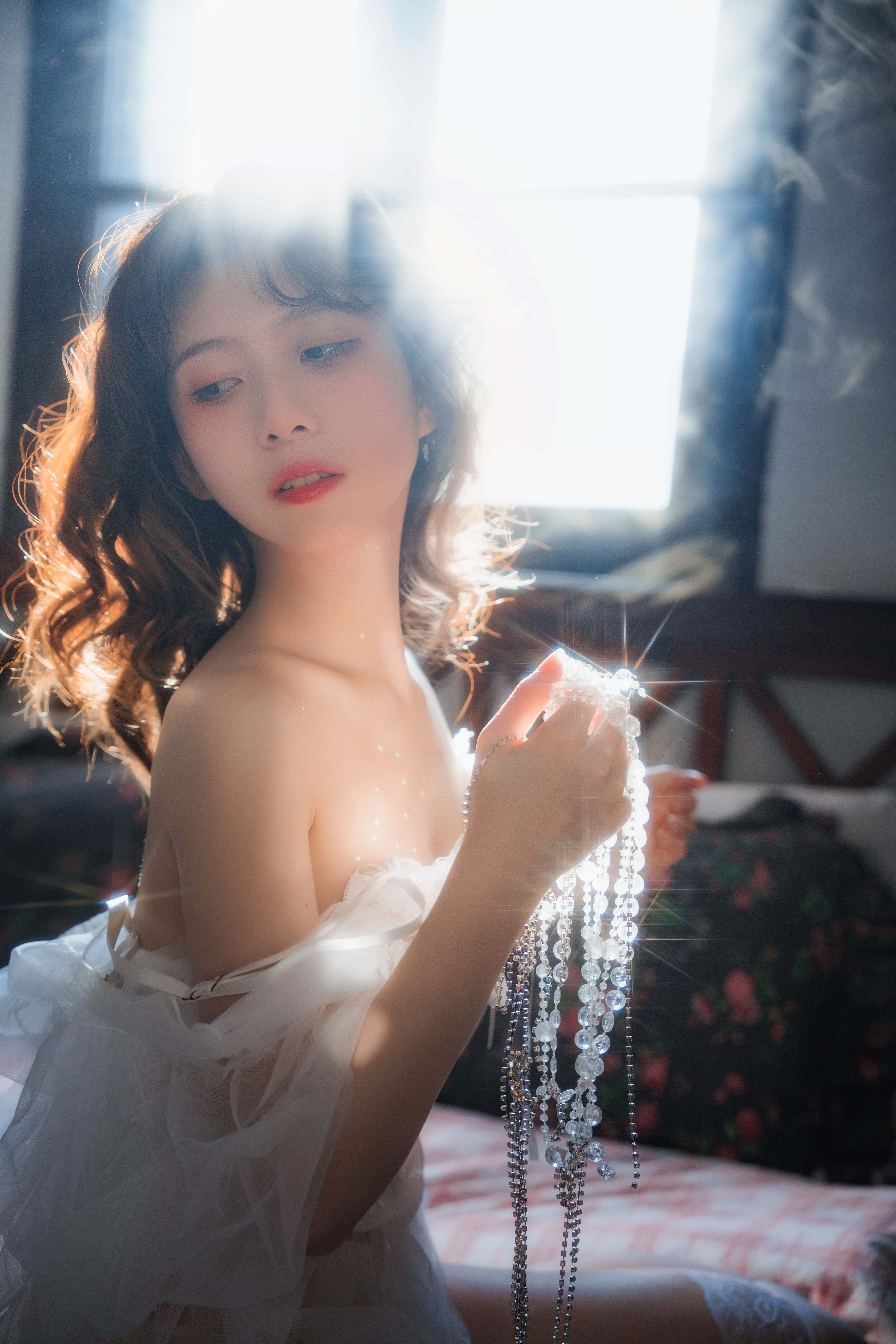 【套圖x35】妹子趴著在等被操[26P]
