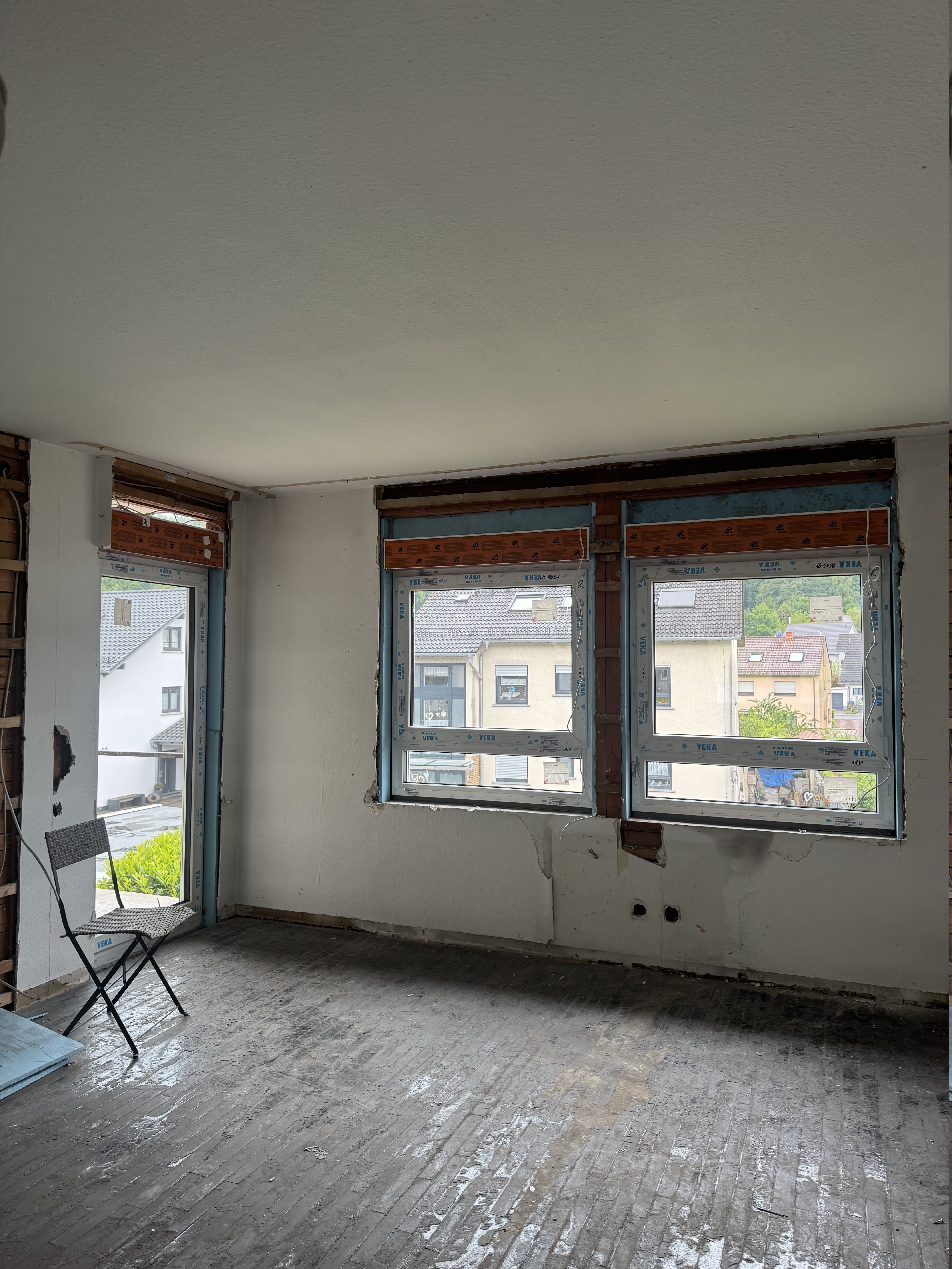 Neu Fenster