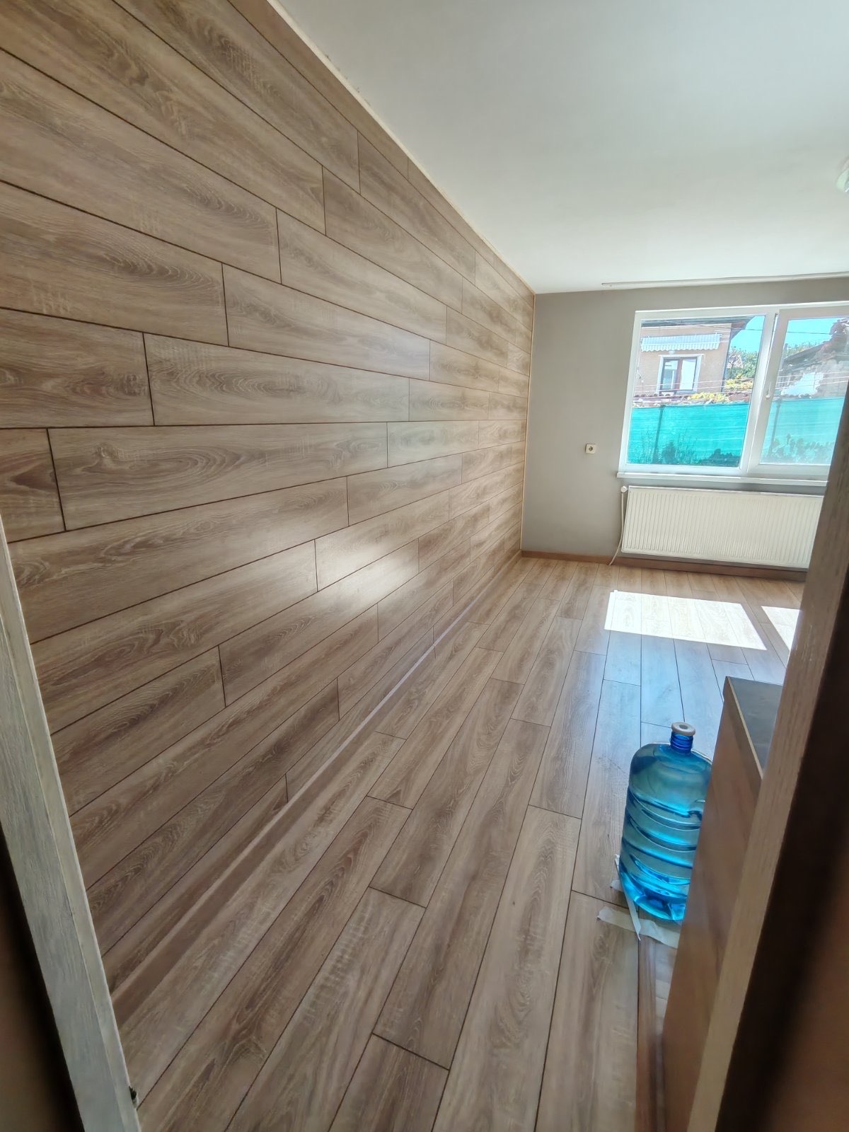 Нов паркет в стая