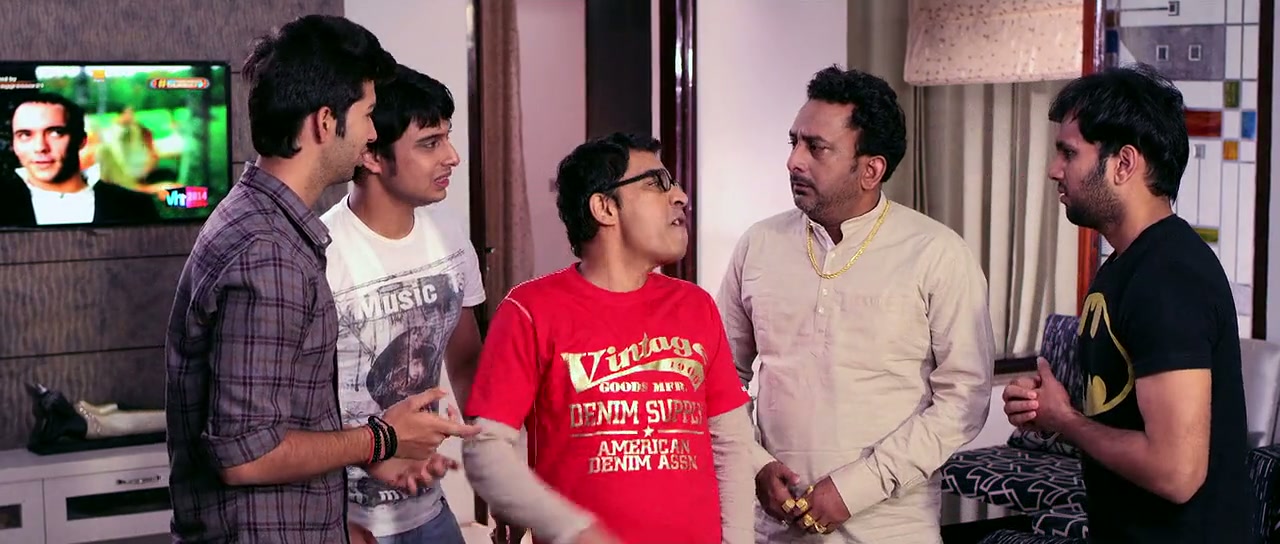 Hum Hai Teen Khurafaati Screenshot
