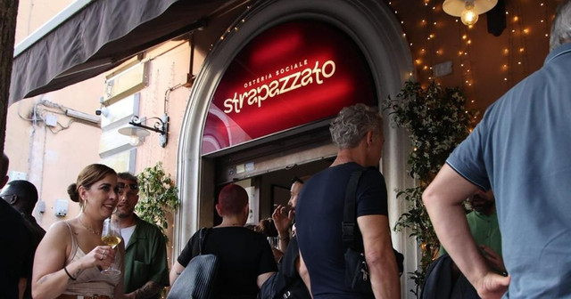 L'ingresso di Strapazzato Osteria Sociale ad Albano Laziale