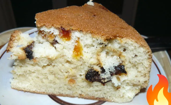 Фото Манник с курагой, черносливом и изюмом