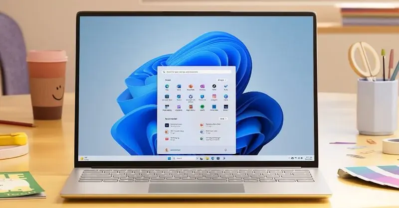 Taskbar Freedom Returns in Windows 11 Update