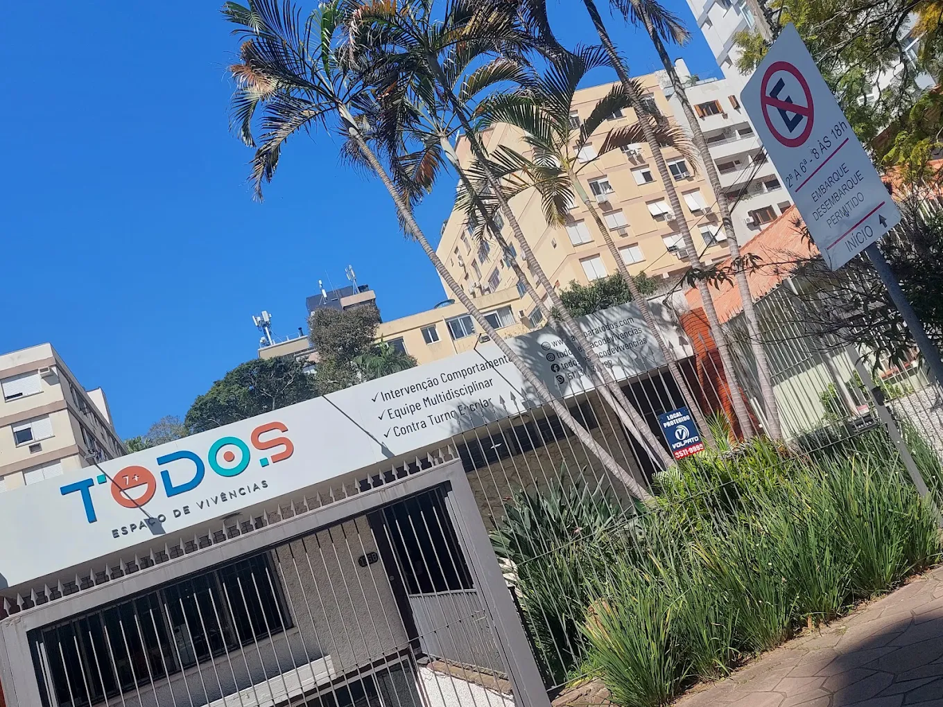 Fachada da matriz da Clínica Todos em Porto Alegre