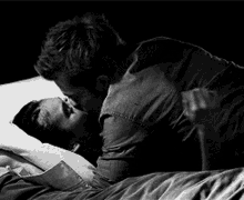kiss-hot.gif