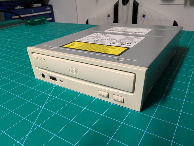 CDROM.jpg
