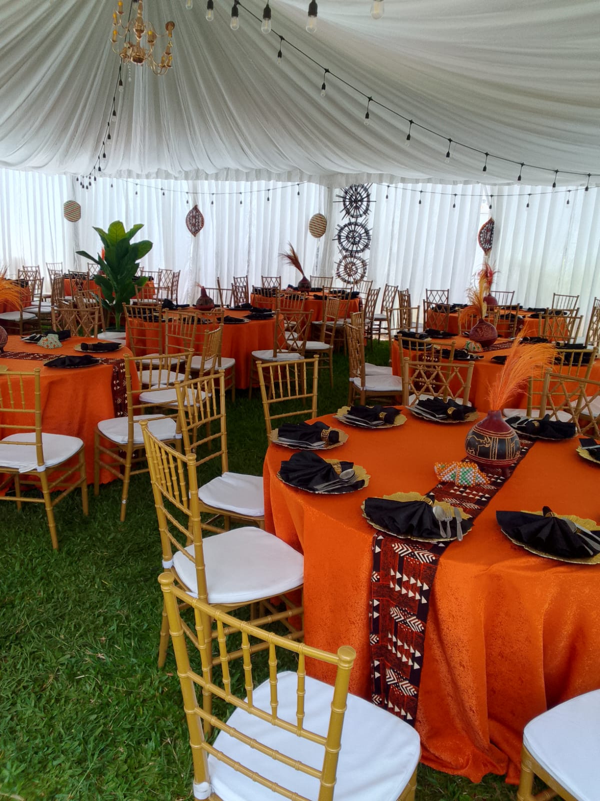 Tents & Decor