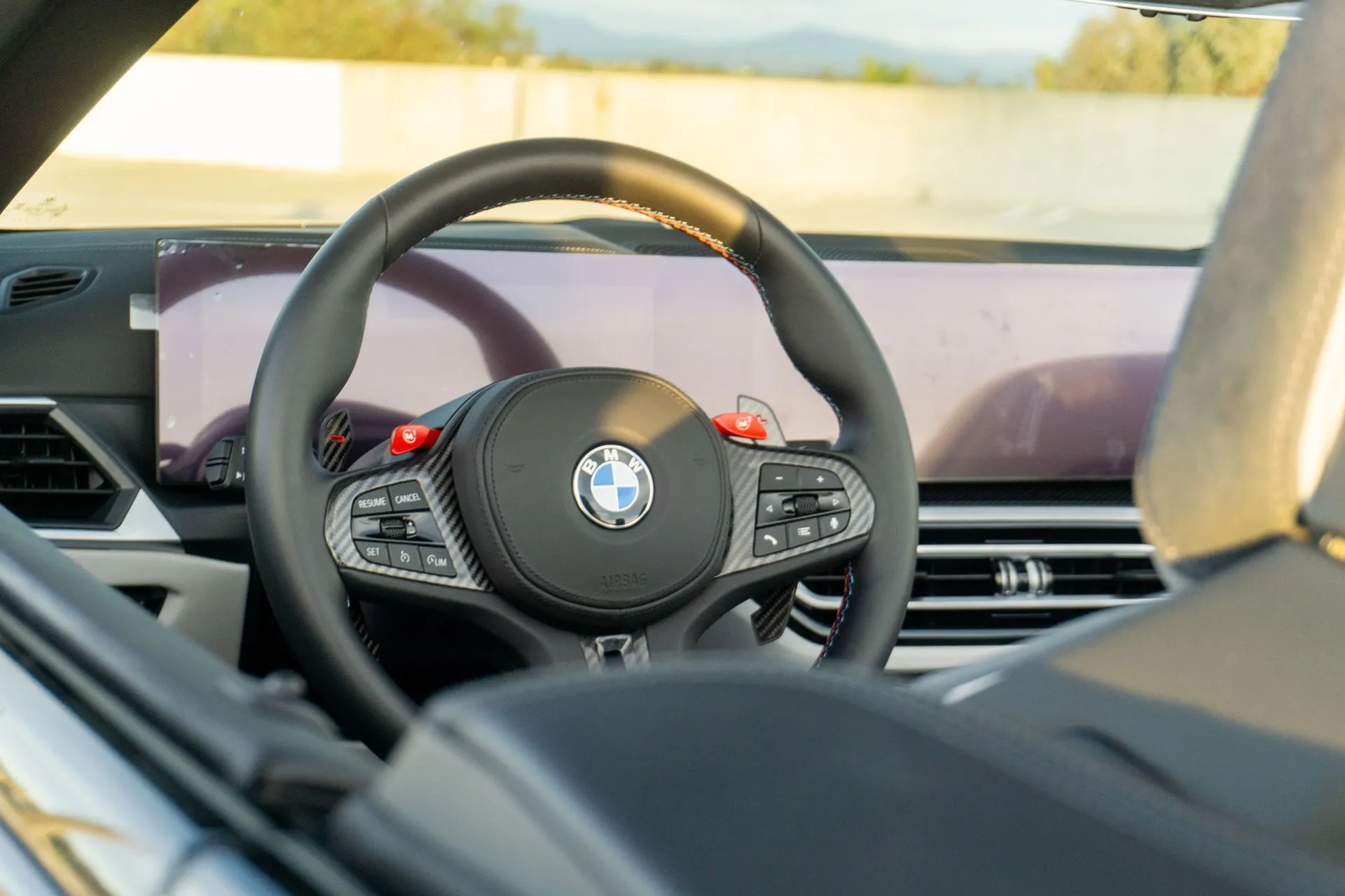 BMW M4 Competition Convertible photo 7