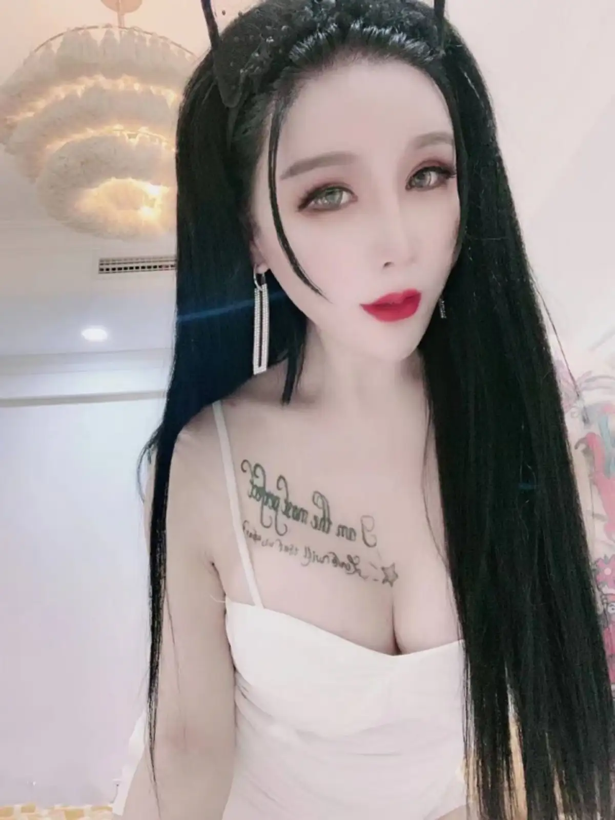 중국 쉬멜 쯔야 실사 프로필 첫번째 상세 이미지