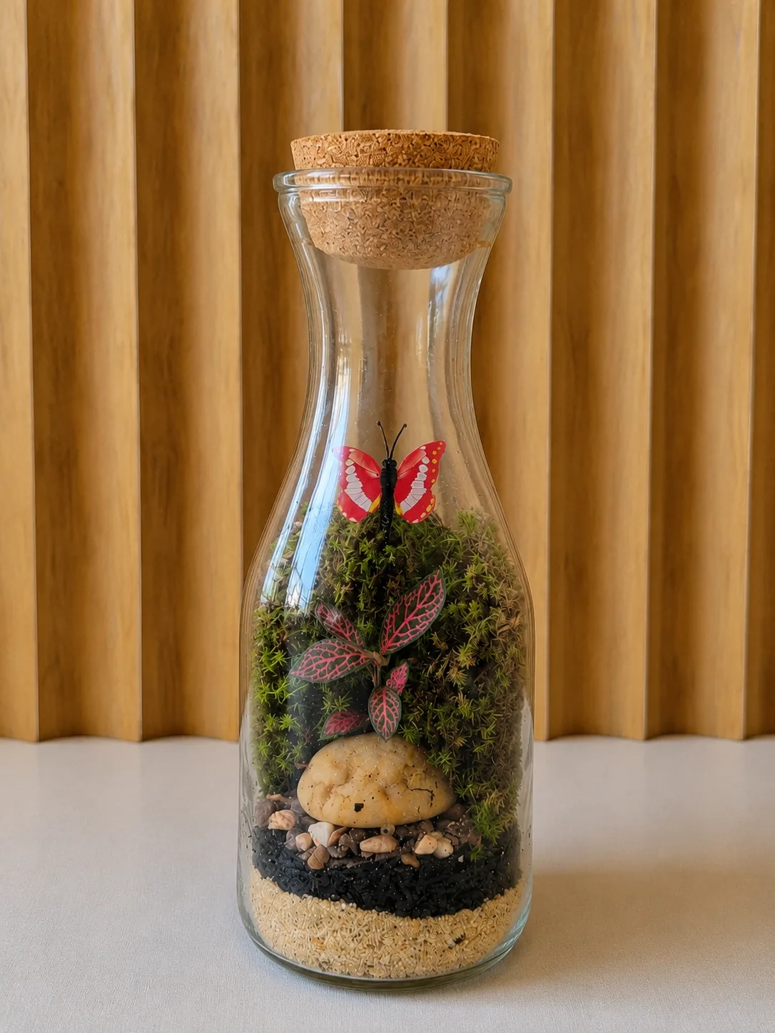 23cm x 8cm