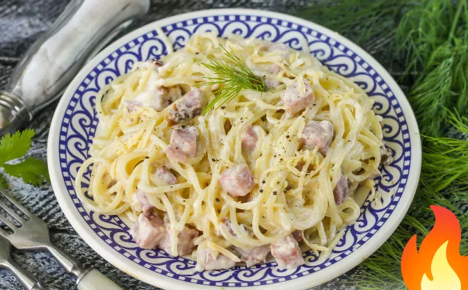 Постер Макароны в сливочном соусе