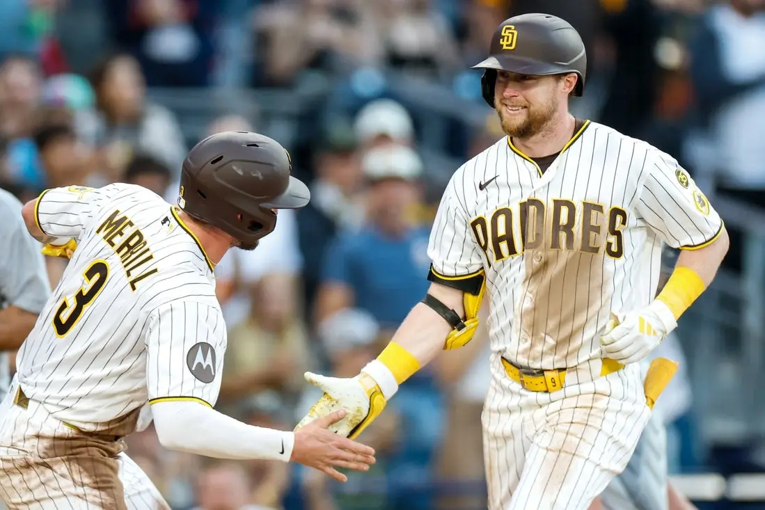 Padres Secure Victory Over Diamondbacks With Early Offensive Burst