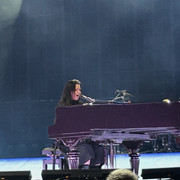 Viv Perry 002