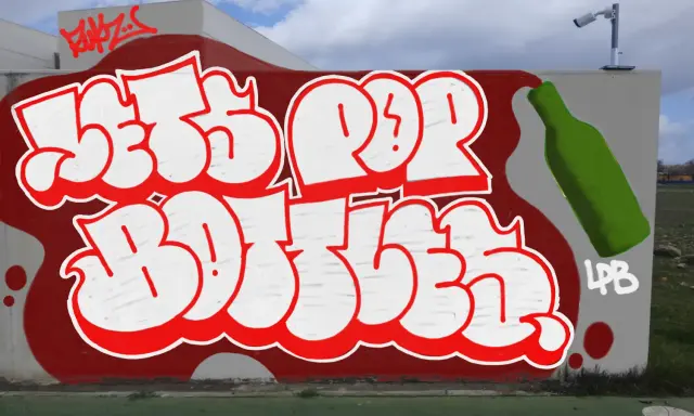 Graffiti artwork by Zkur