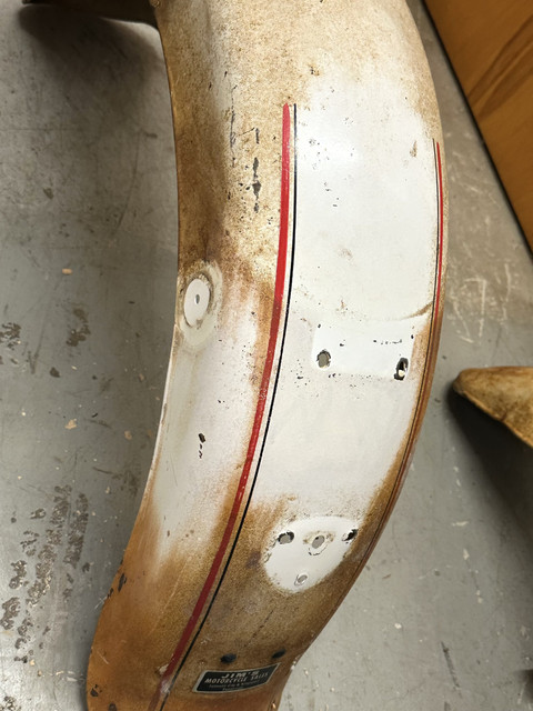 fender1