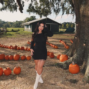 Danielle-Cohn-Wallpapers-Insta-Fit-Bio-6