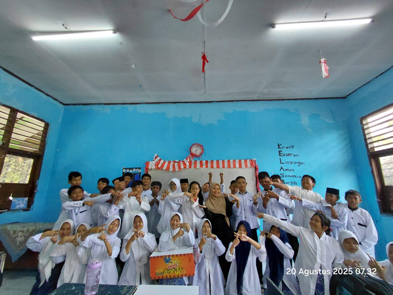 Momen kebersamaan kelas 8F