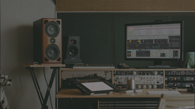 Ableton-Live-Banner-opt.png