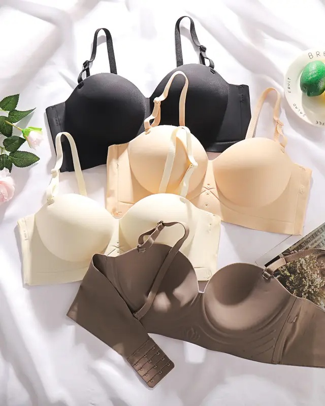 Seamless Multiway Strapless Push-Up Bra – Convertible Everyday T-Shirt Bra, Side view