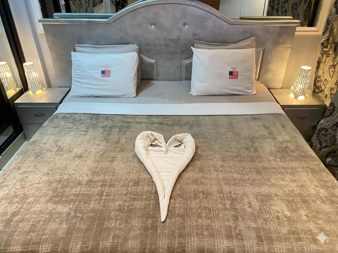 Chambre meublée à louer à Bessengue, Douala - 25000 FCFA/nuit