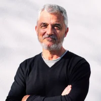 Robert K.