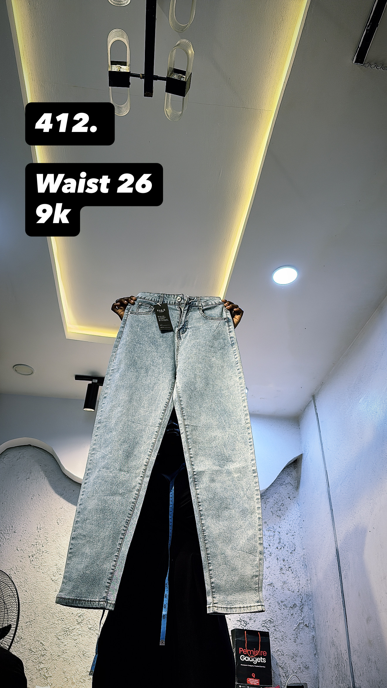 Waist 26
