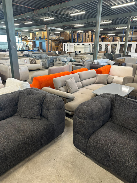 Sofas & Couches