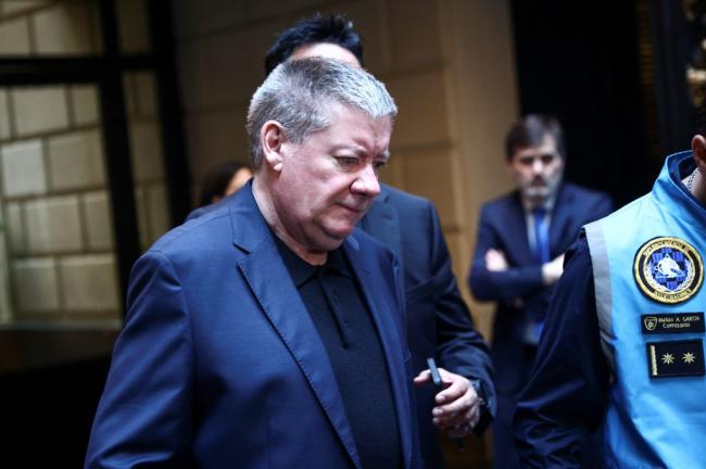 Geoff fue visto afuera de su hotel en Buenos Aires el viernes.REUTERS