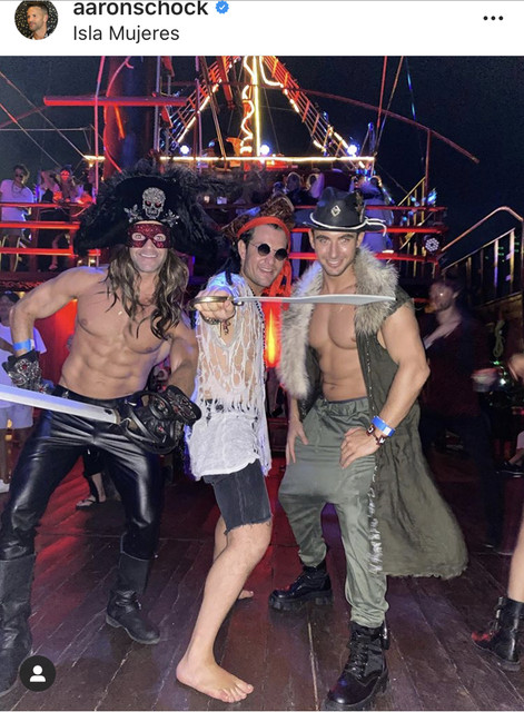 Butt pirates
