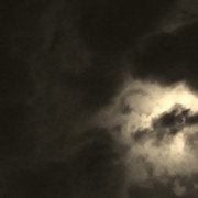 Pmoon-014