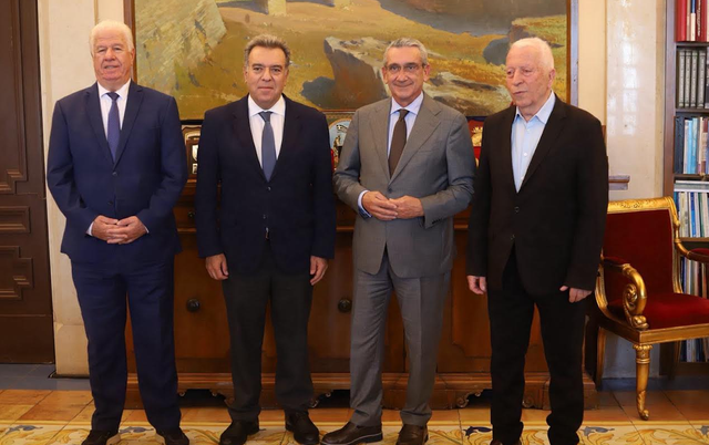 ΣΥΝΑΝΤΗΣΗ ΝΗΣΙΩΤΙΚΩΝ ΠΕΡΙΦΕΡΕΙΩΝ ΣΤΗ ΡΟΔΟ