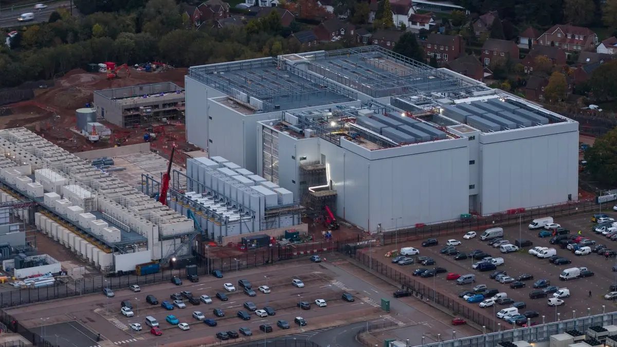 Government Fast-Tracks Data Center Construction