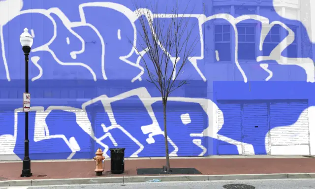 Graffiti artwork by Zepi