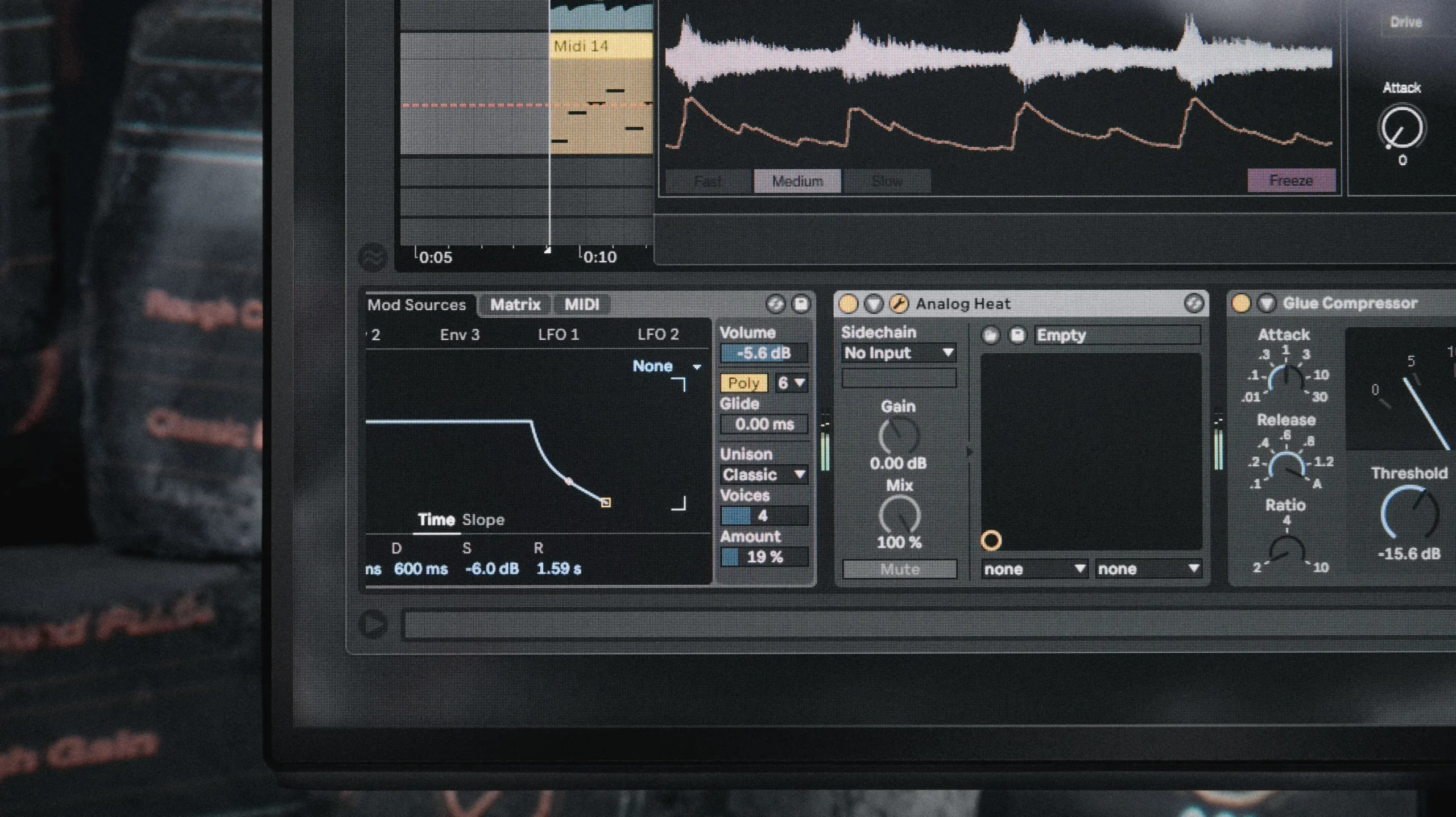Overbridge Analog Heat