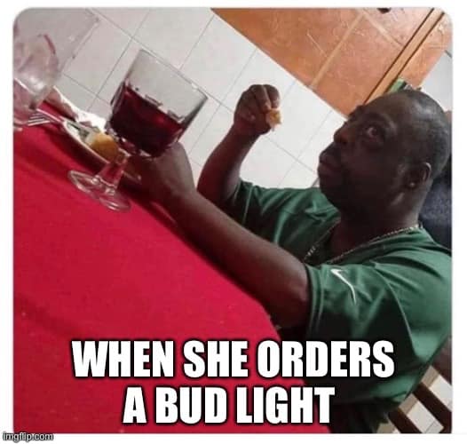 budlight2.jpg