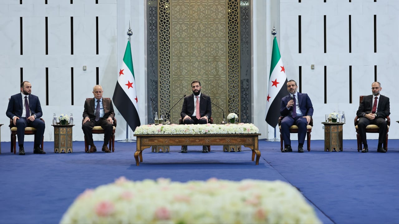 الرئيس الشرع يلتقي رئيس وأعضاء مجلس الشعب لبحث واقع العمل الحكومي