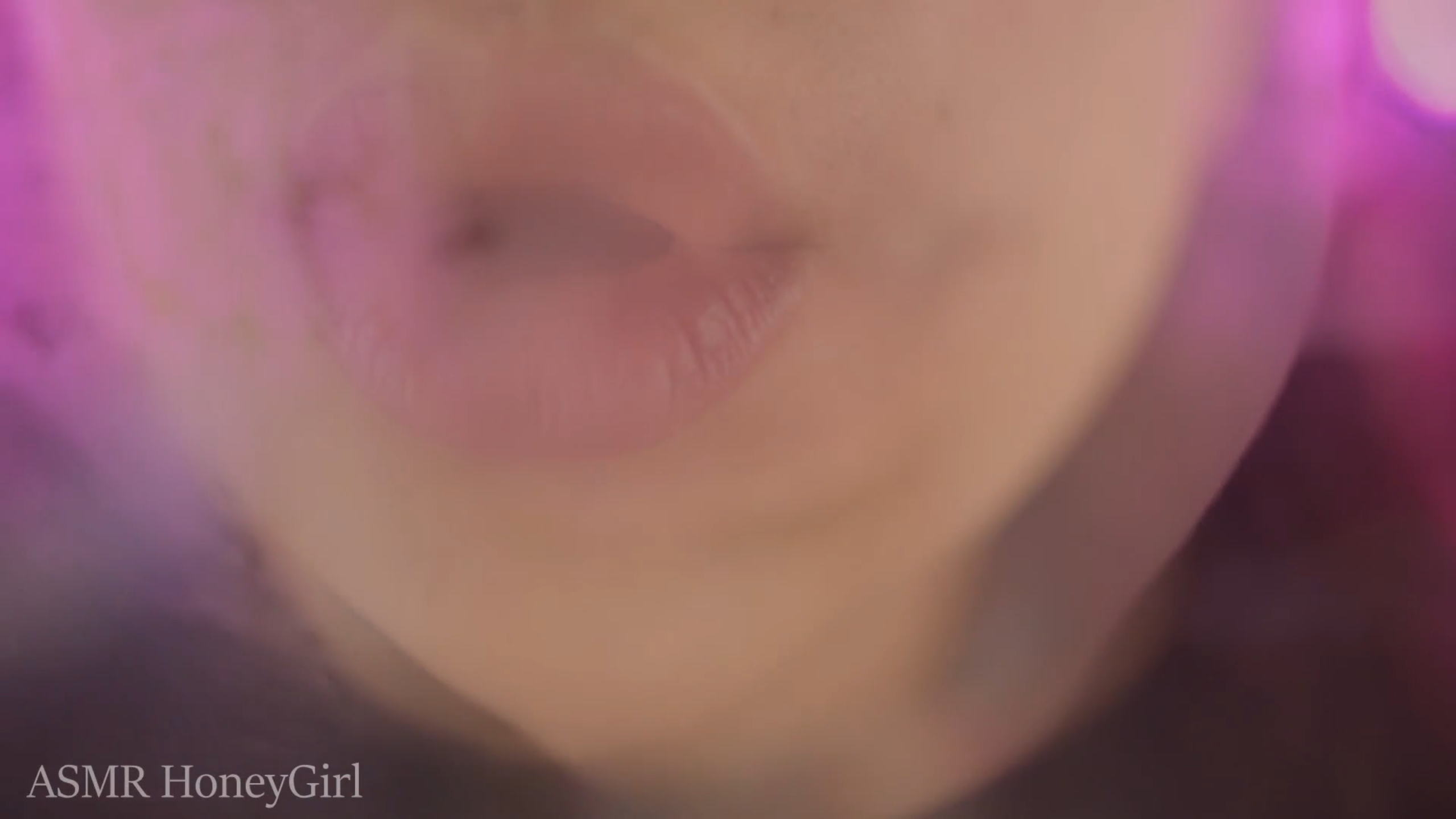 Lenslicking [ HoneyGirl ]