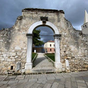 IMG-2027