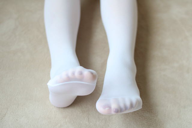 森萝财团 BETA-023 JK白丝少女的美足 — ImgBB