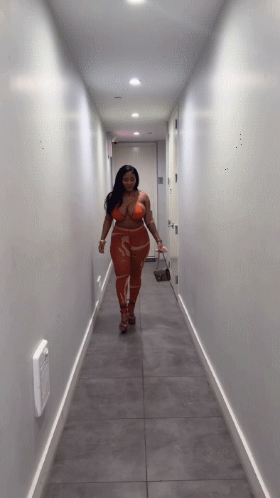 prettylady1.gif