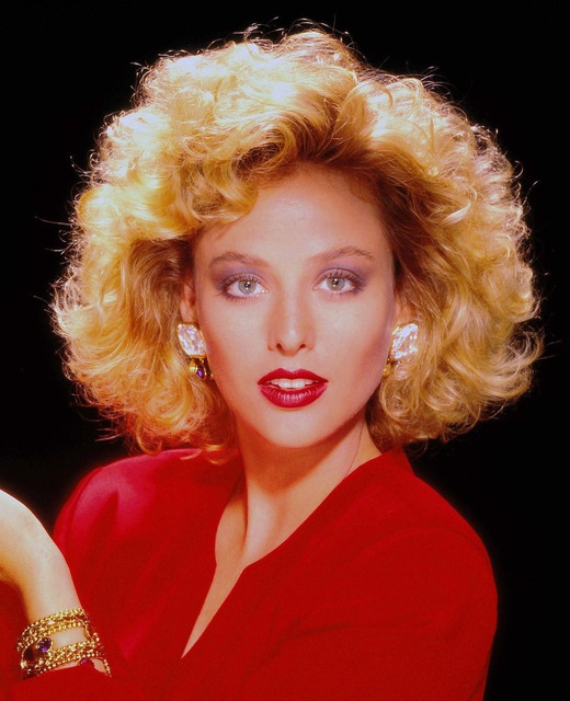 Virginia Madsen.jpg