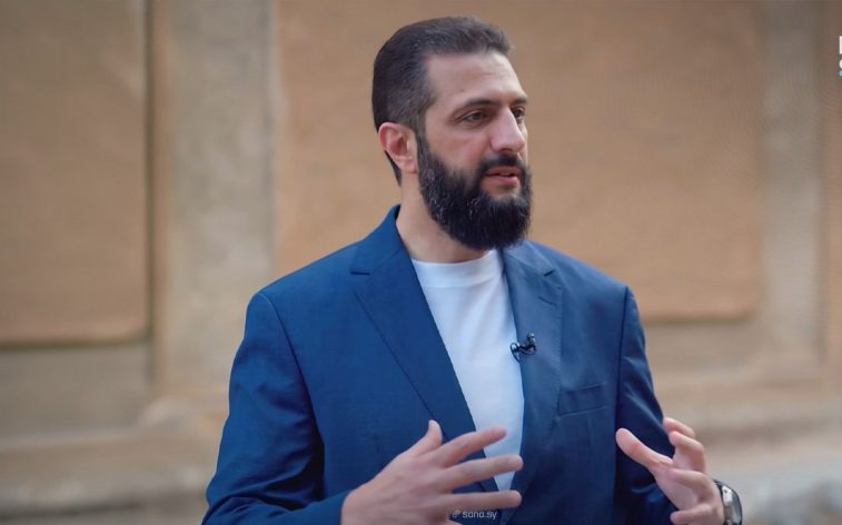 إزالة نظام الأسد كانت ضرورية ليس من أجل سوريا فقط.. الرئيس الشرع يكشف تفاصيل التحول السوري في حديث مع "الجزيرة"