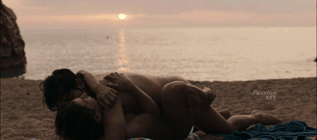 [Image: 13978503.gif]