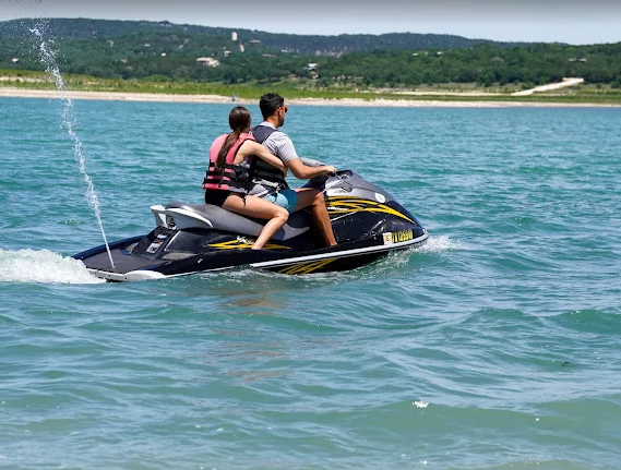Rent a jet ski at Canyon Lake