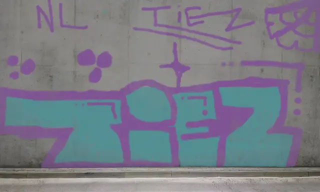 Graffiti artwork by tiez