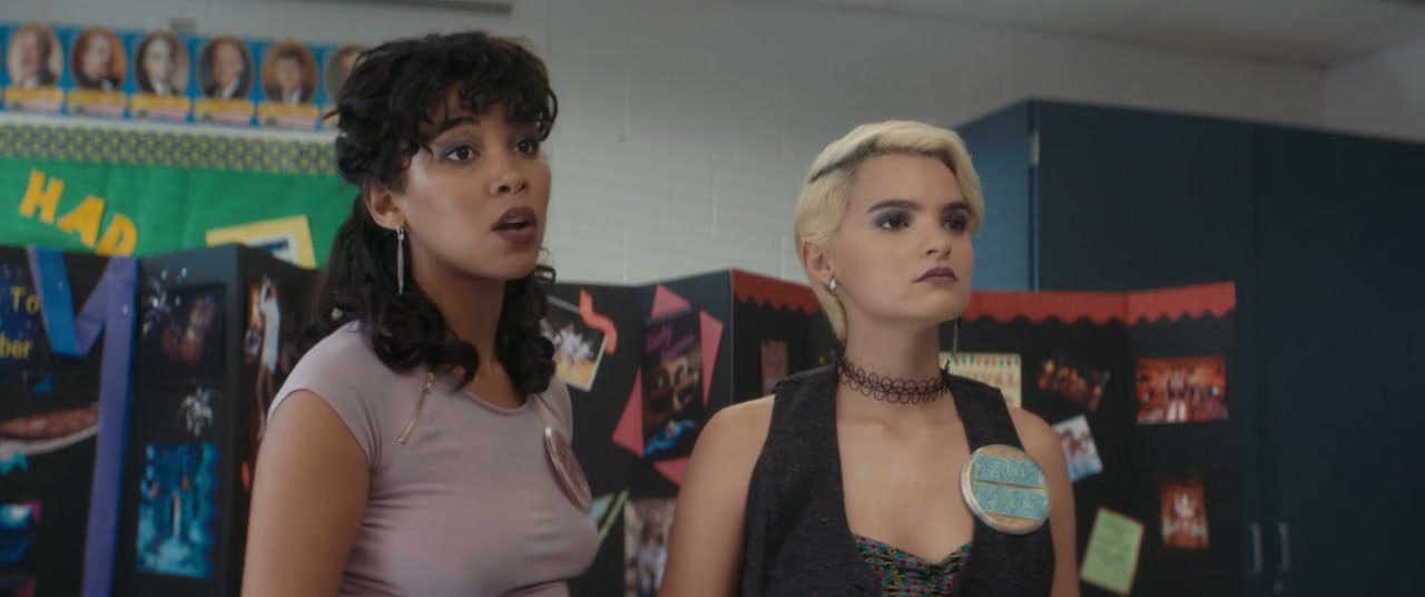 Tragedy Girls Screenshot