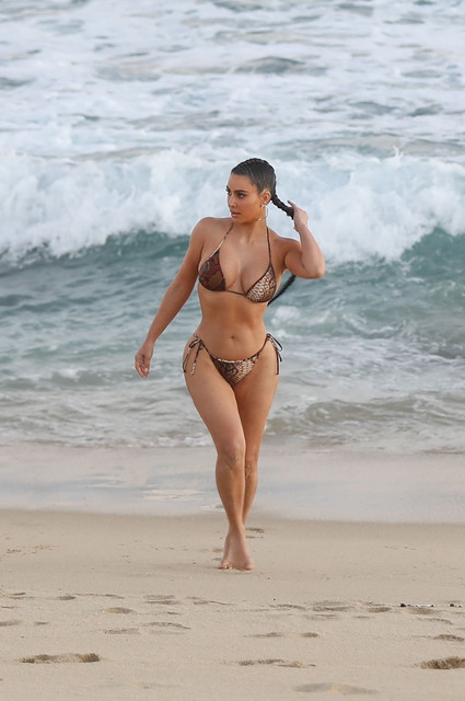 Kim-K-60