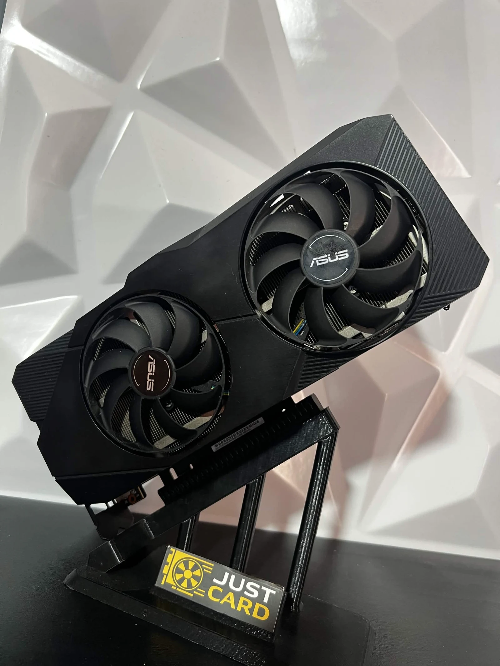 RTX 2070 SUPER 8GB ASUS Dual Occasion — photo 1