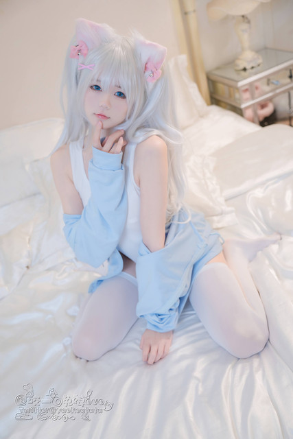 030